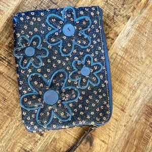 Patricia Nash Floral Navy floral wristlet pouch